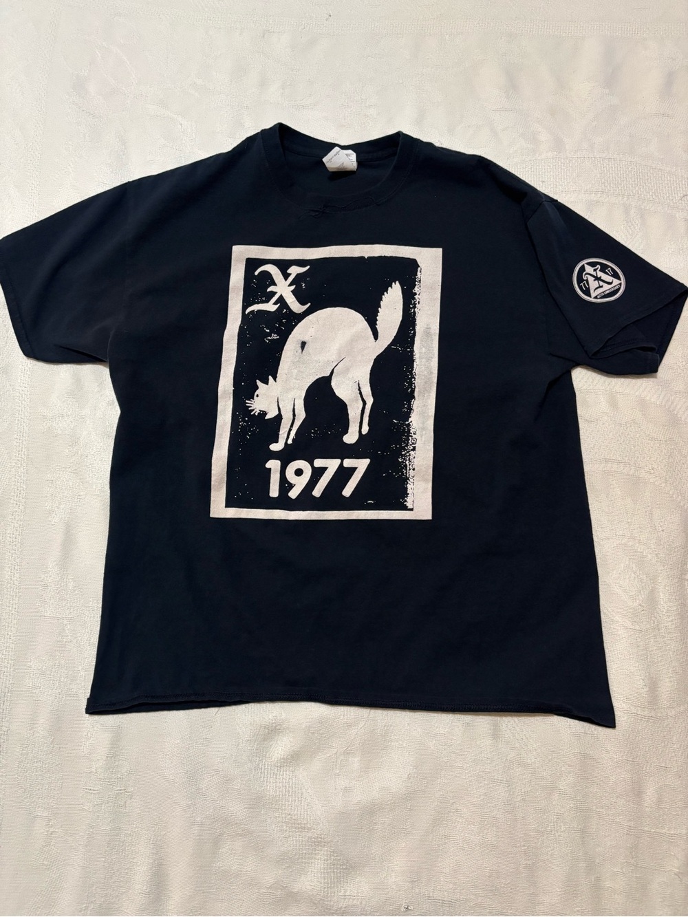 Gildan Black Short-Sleeve Tee with White Fox 1977 Print - LA  Punk band “X”